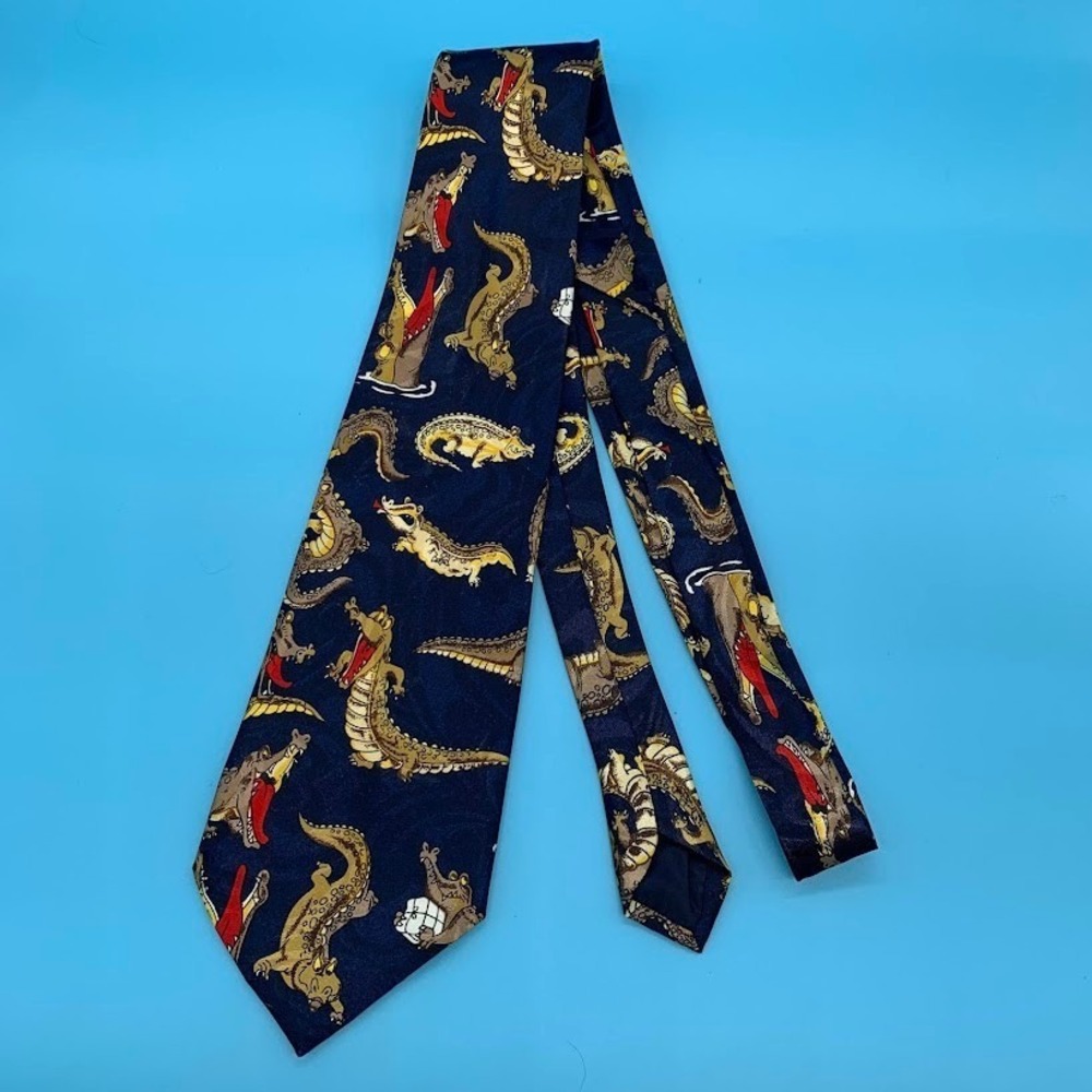 Vintage Renaissance Novelty Cartoon Alligators Hand Made Men's Classic Neck Tie
